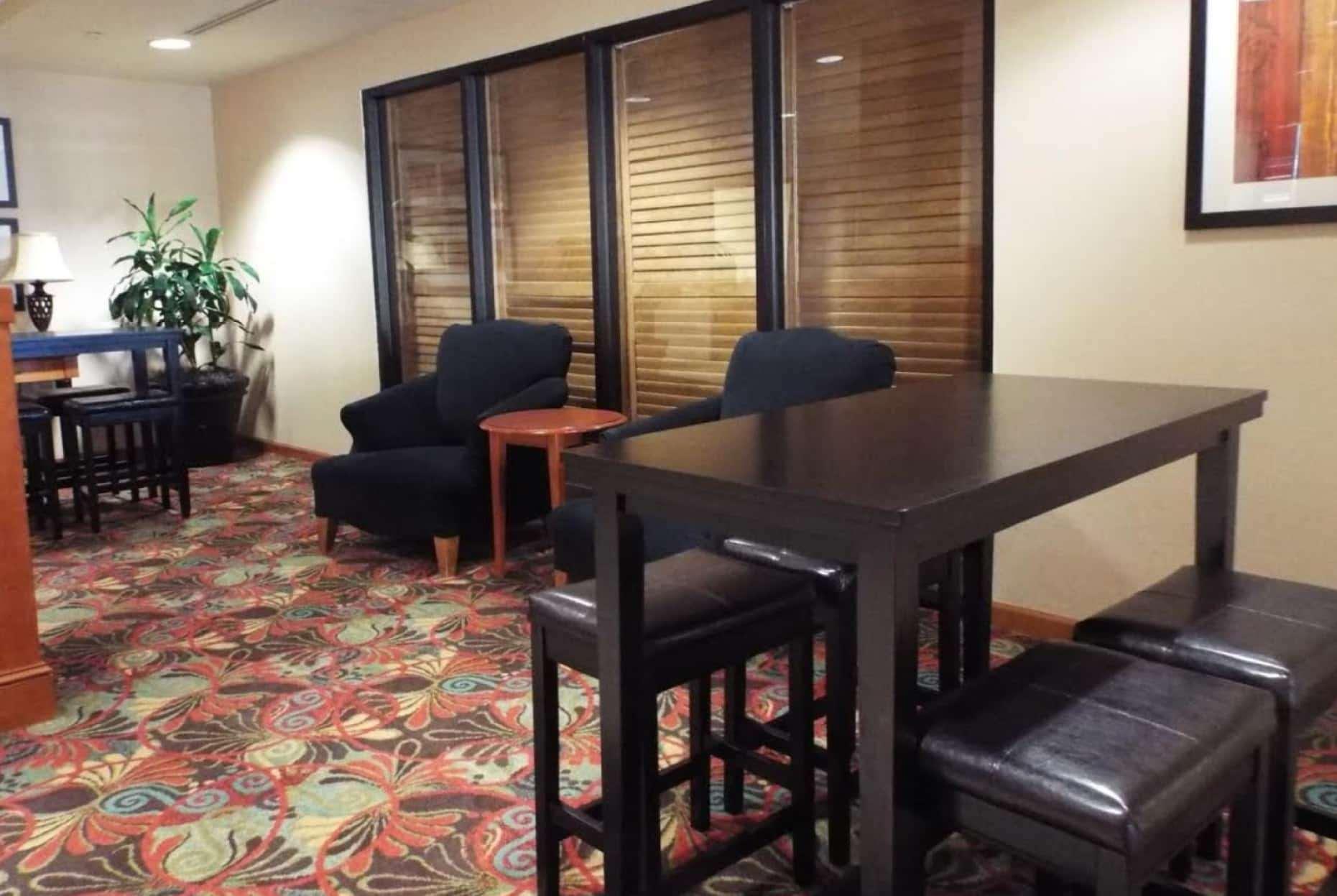 Spark By Hilton Greensboro Εξωτερικό φωτογραφία