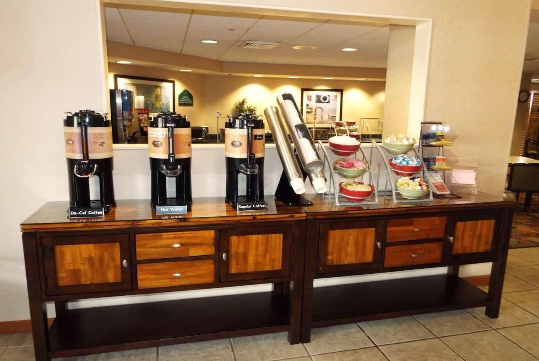 Spark By Hilton Greensboro Εξωτερικό φωτογραφία
