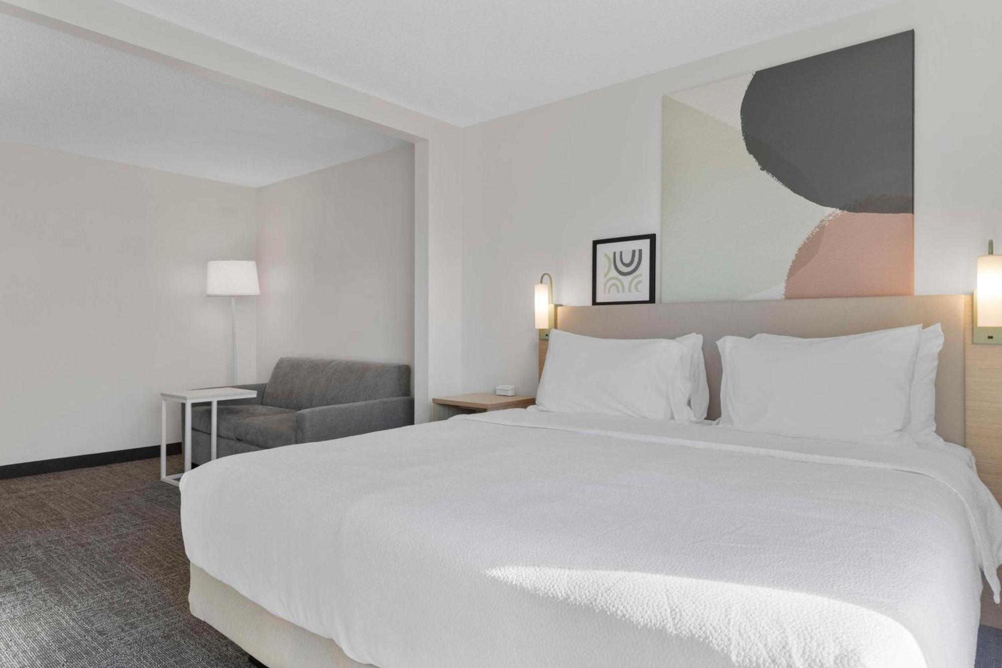Spark By Hilton Greensboro Εξωτερικό φωτογραφία