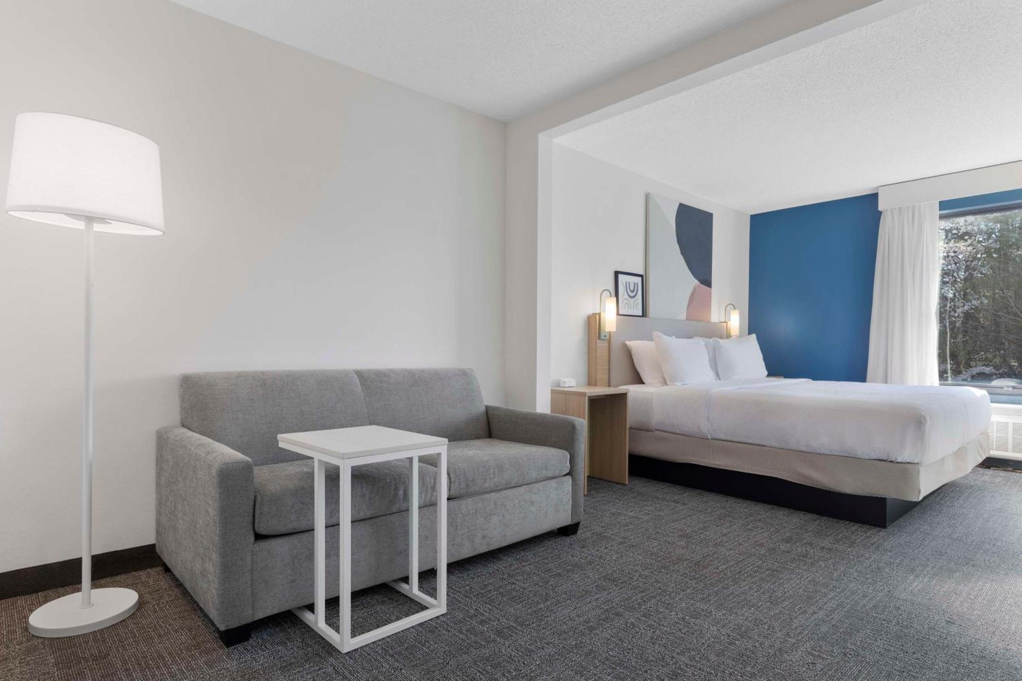 Spark By Hilton Greensboro Εξωτερικό φωτογραφία